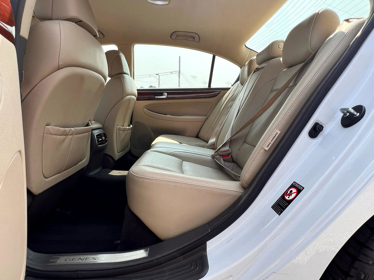 Used 2012 Hyundai Genesis 3.8 image 30
