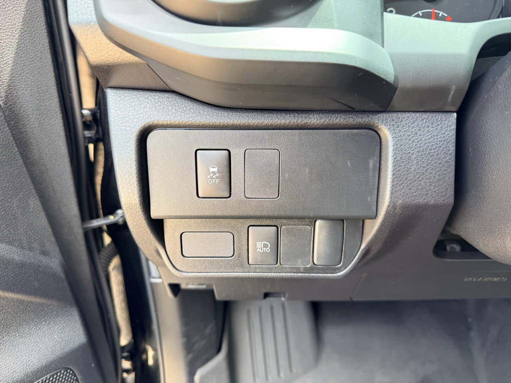 Used 2023 Toyota Tacoma SR RWD image 21