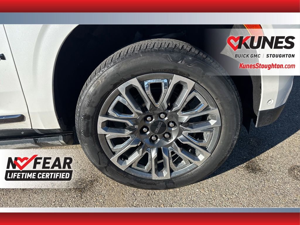 Used 2023 GMC Yukon XL Denali Ultimate image 15
