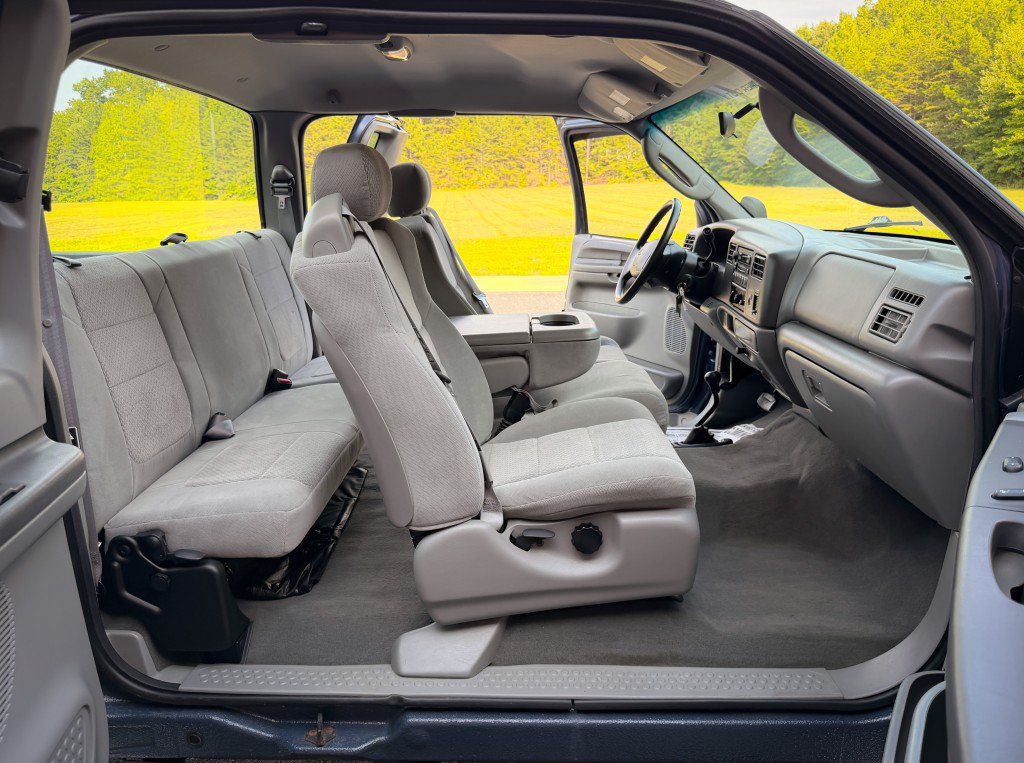 Used 2004 Ford F250 XLT AWD/4WD image 24