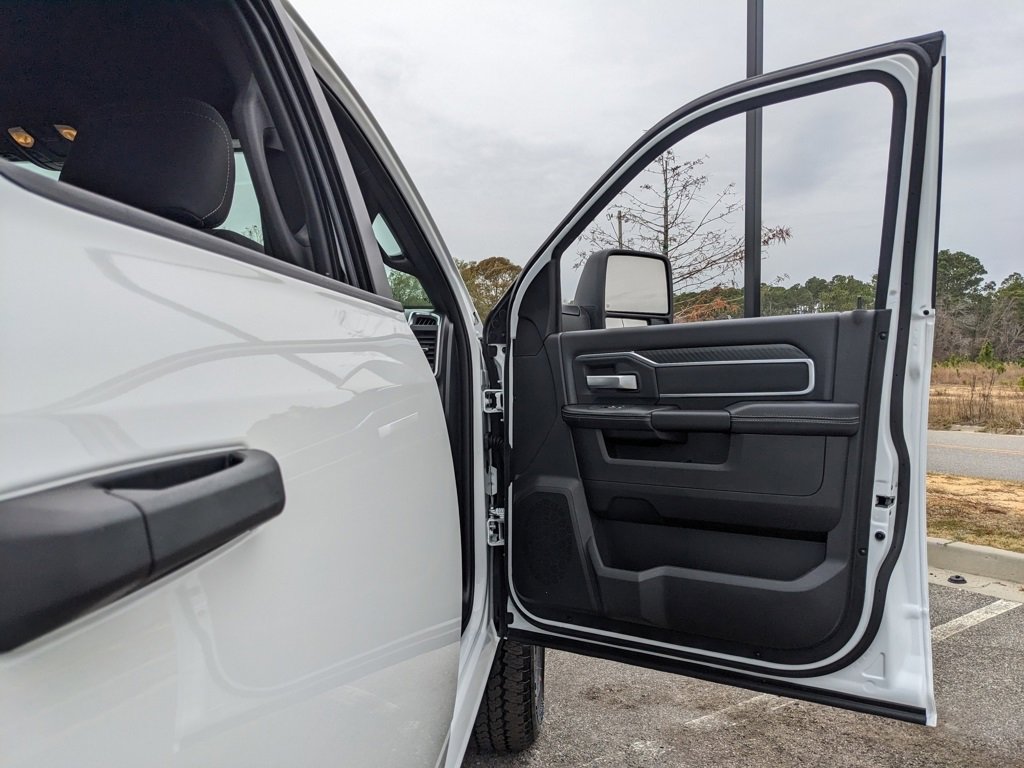 New 2026 RAM 3500 Big Horn image 54