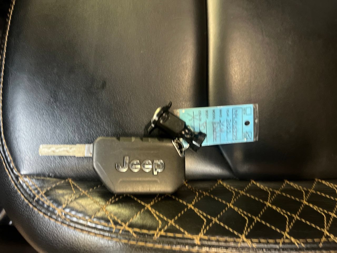 Used 2023 Jeep Gladiator Overland AWD/4WD image 28
