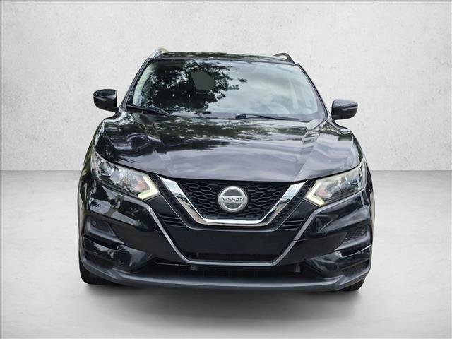 Used 2020 Nissan Rogue Sport SV FWD image 2