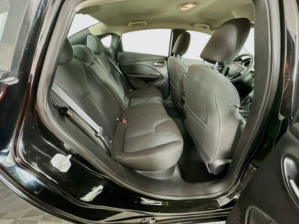 Used 2016 Dodge Dart SXT image 32