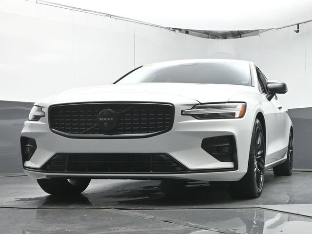 Certified 2024 Volvo S60 B5 Plus w/ Protection Package Premier AWD/4WD image 33