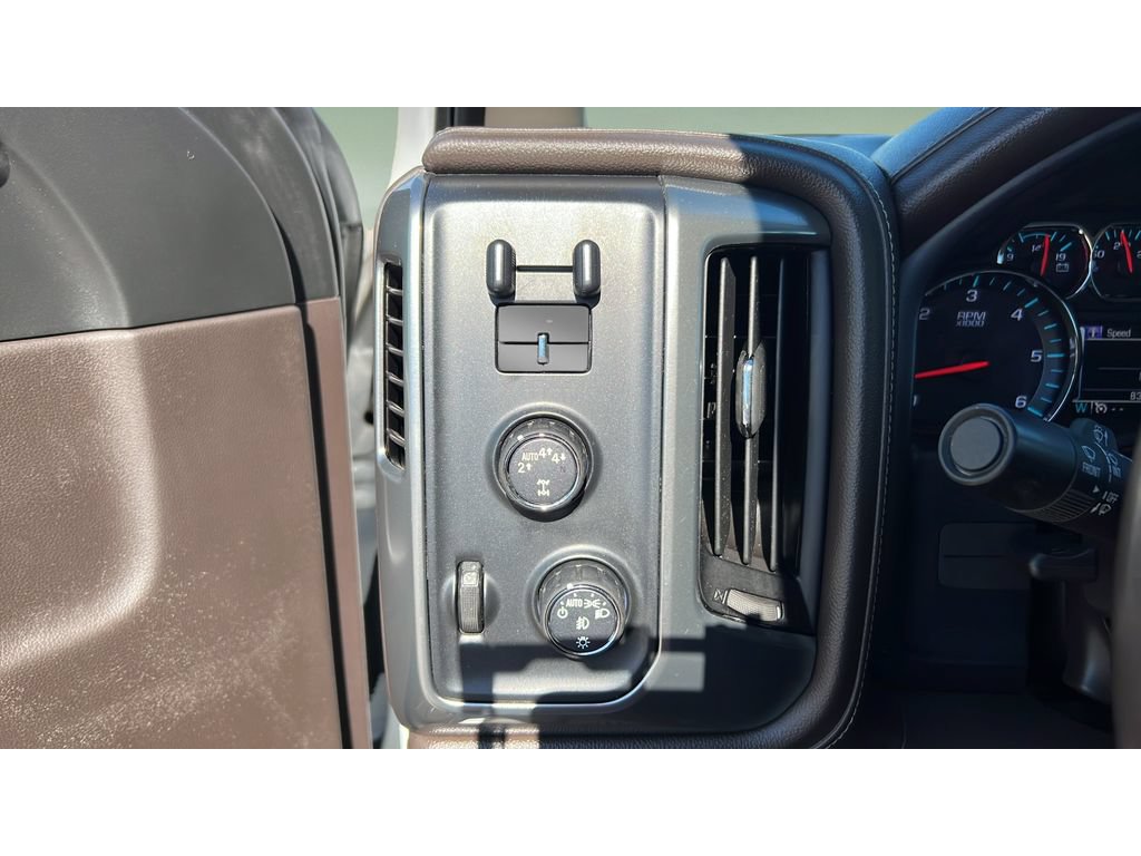 Certified 2017 Chevrolet Silverado 1500 LTZ w/ Sport Package AWD/4WD image 23