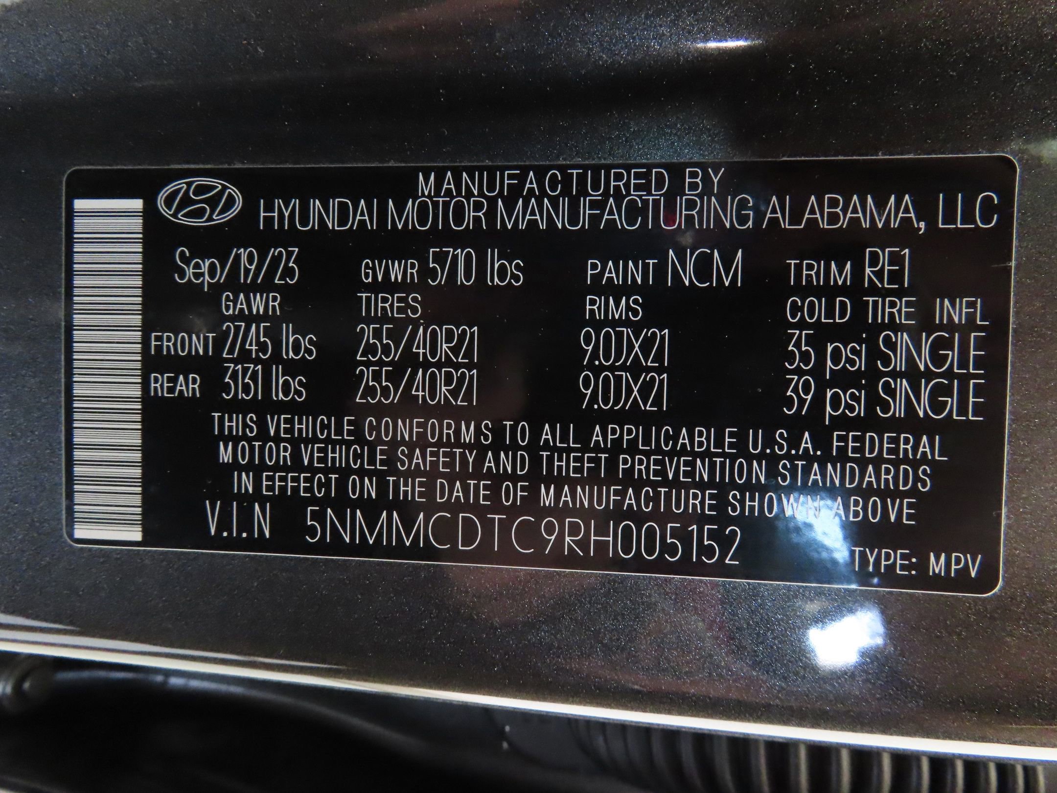 Used 2024 Genesis GV70 3.5T Sport w/ Sport Advanced Package image 32