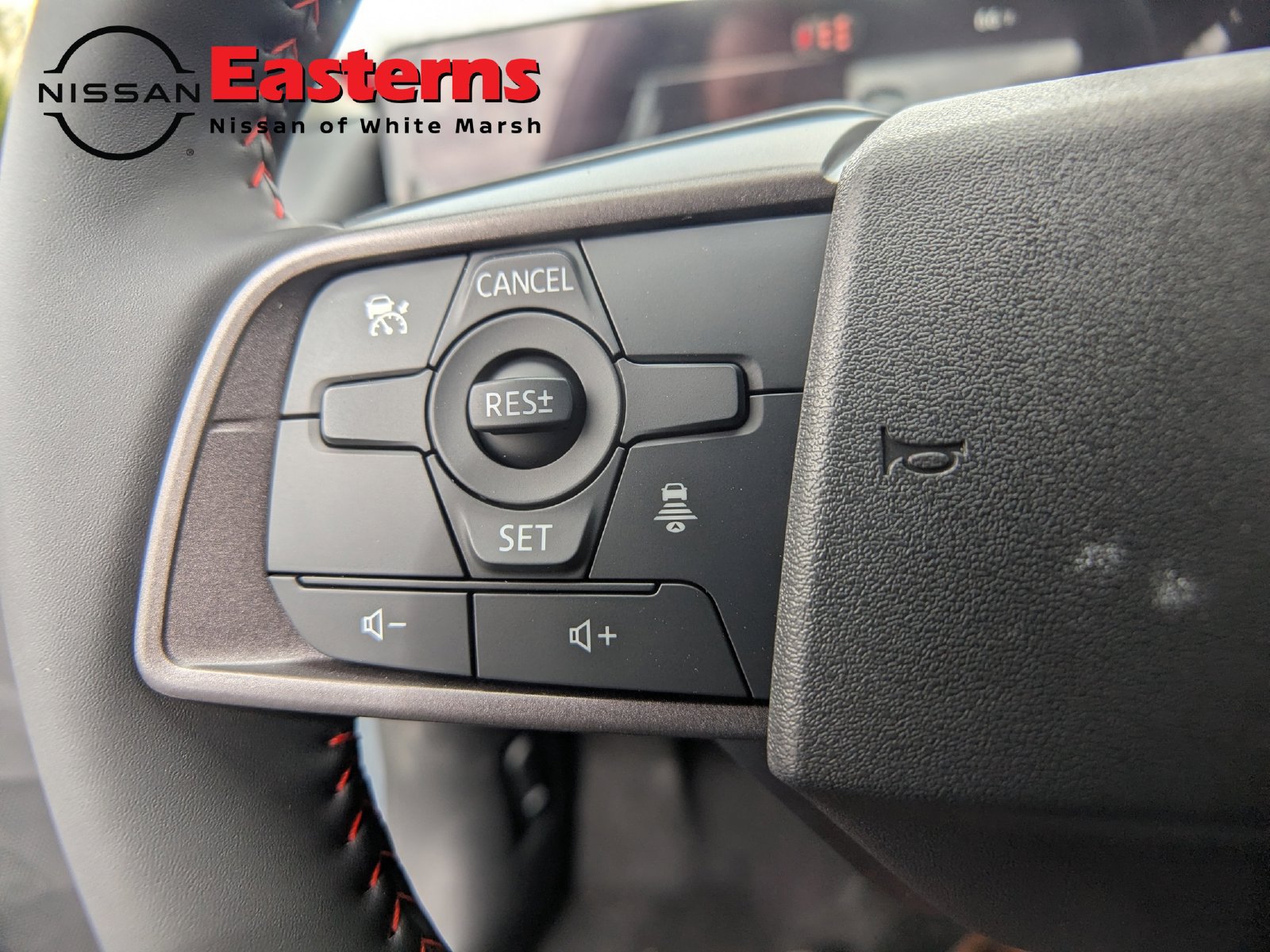 New 2027 Nissan Sentra SR w/ Floor Mat Package FWD image 15