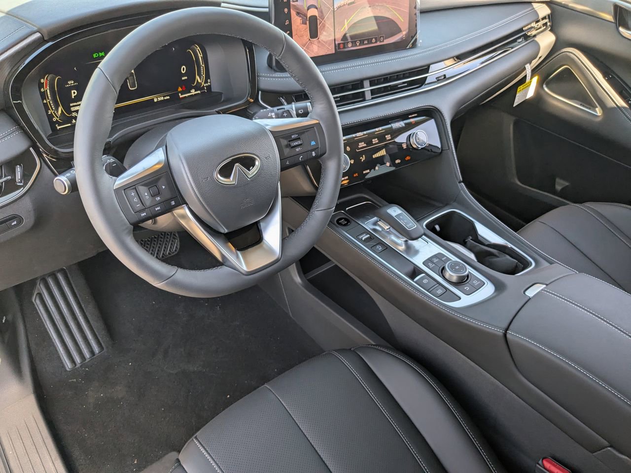 New 2026 INFINITI QX60 Luxe w/ Cargo Package FWD image 11