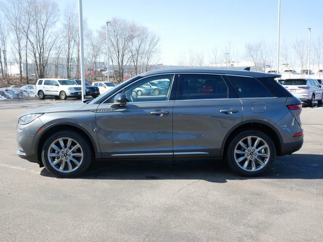 Used 2022 Lincoln Corsair AWD w/ Premium Package image 4