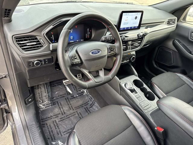 Used 2024 Ford Escape ST-Line image 25