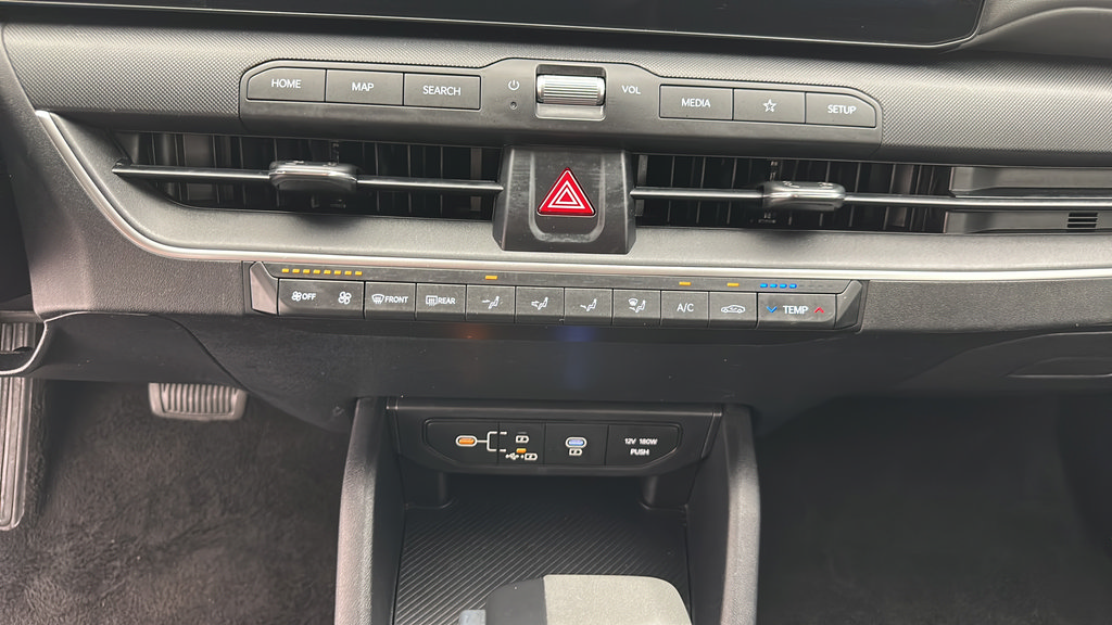 Used 2025 Kia K4 FWD image 17