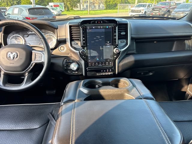 Used 2023 RAM 1500 Laramie AWD/4WD image 9