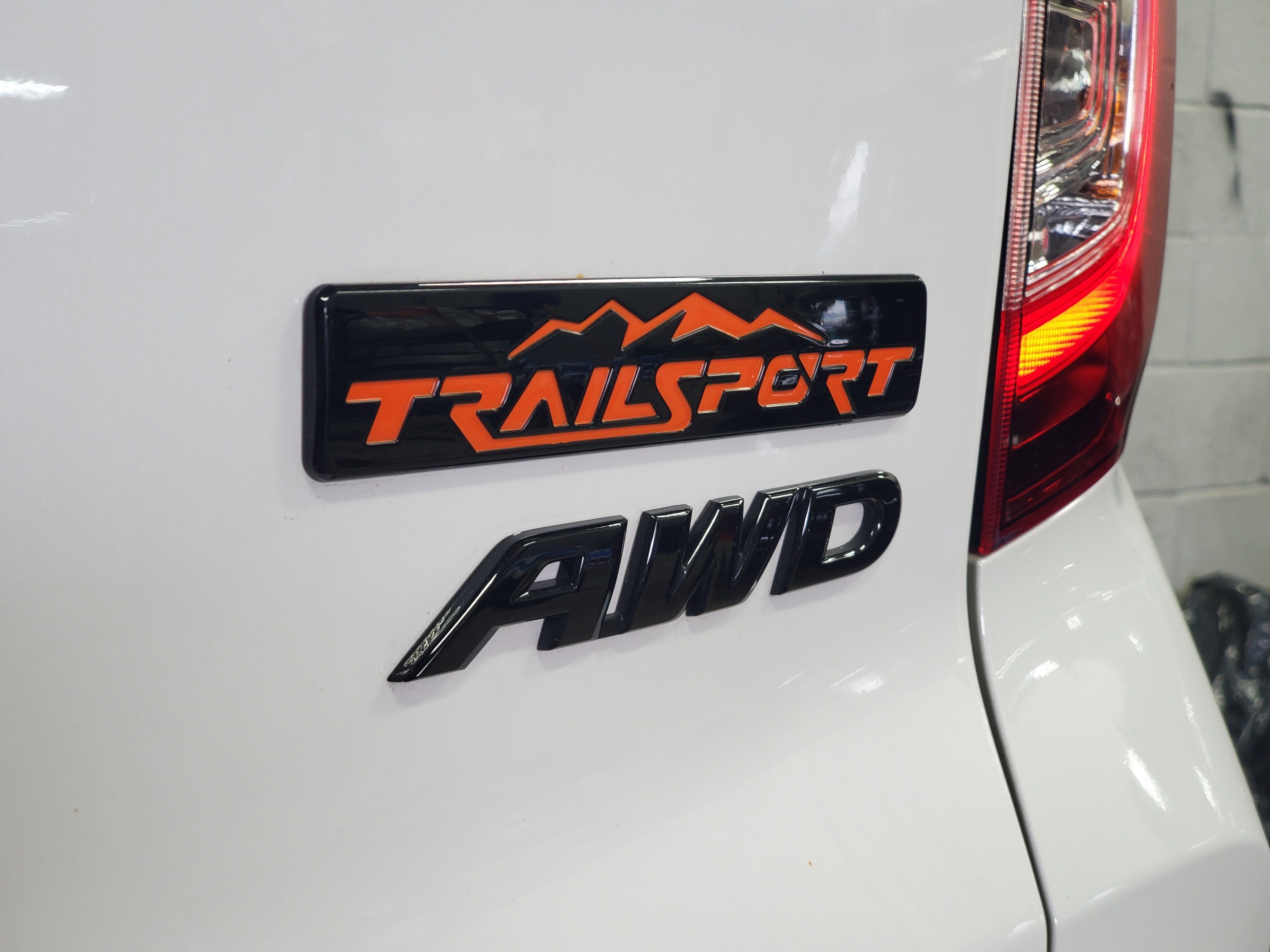Certified 2025 Honda Passport TrailSport image 8