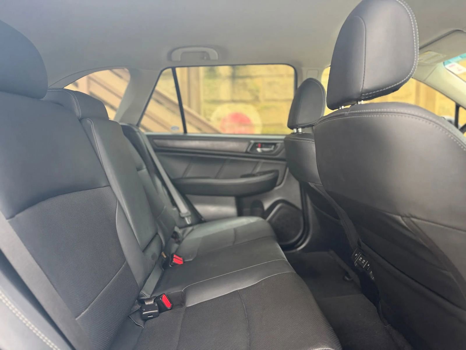 Used 2019 Subaru Outback 2.5i Limited w/ Popular Package #2 AWD/4WD image 28