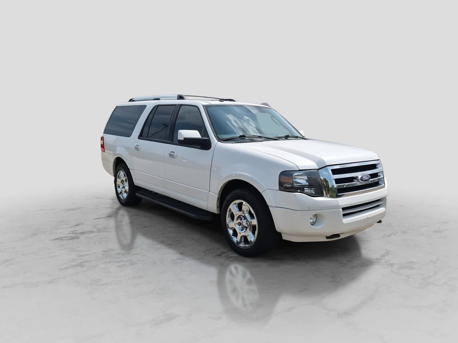 Used 2014 Ford Expedition EL Limited w/ Equipment Group 301A AWD/4WD image 2