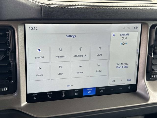 Used 2025 Ford Bronco Outer Banks image 15