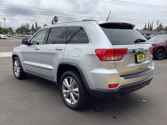 Used 2011 Jeep Grand Cherokee 70th Anniversary RWD image 22