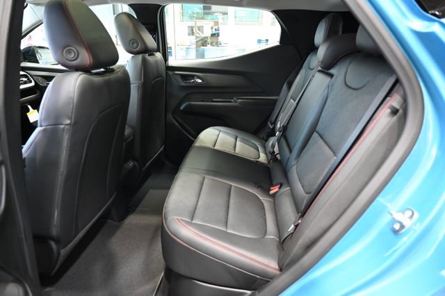 New 2027 Chevrolet Bolt RS w/ Technology Package image 11