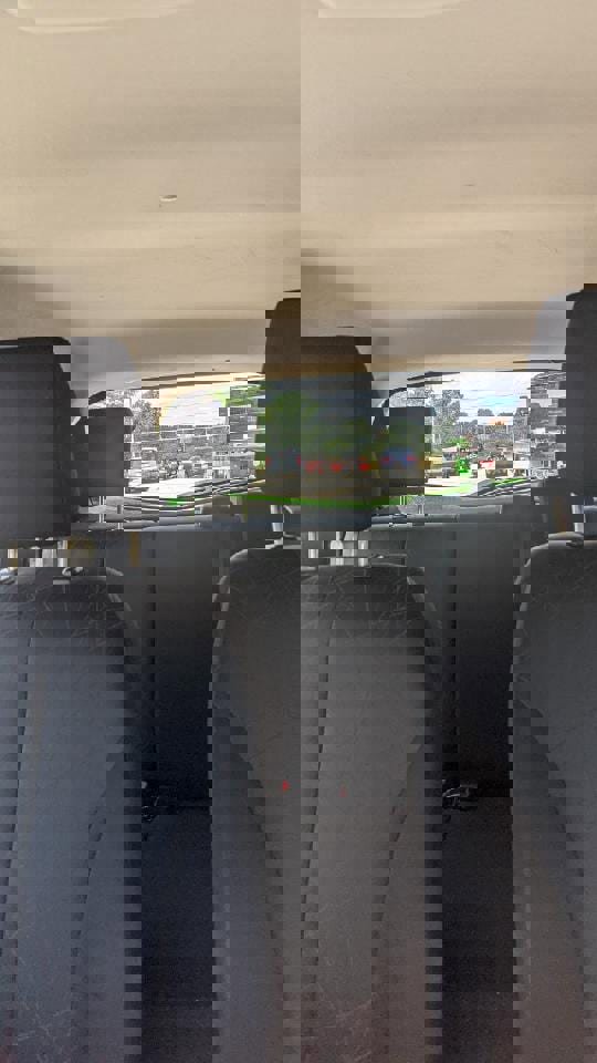 Used 2011 MAZDA MAZDA2 Sport image 3