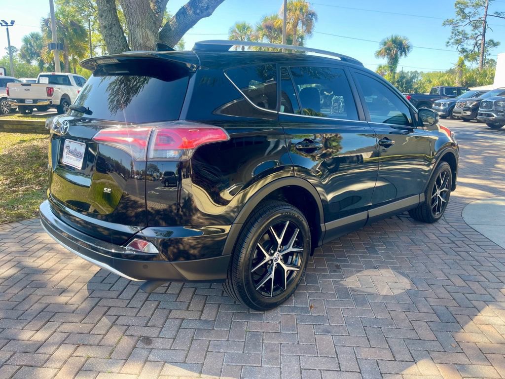 Used 2016 Toyota RAV4 SE w/ Advanced Technology Package image 6