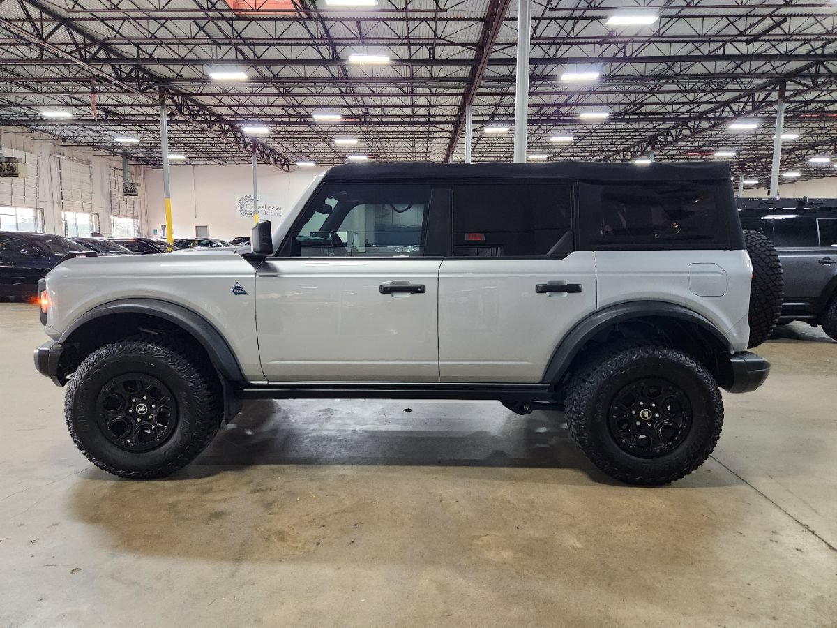 Used 2022 Ford Bronco Black Diamond AWD/4WD image 7