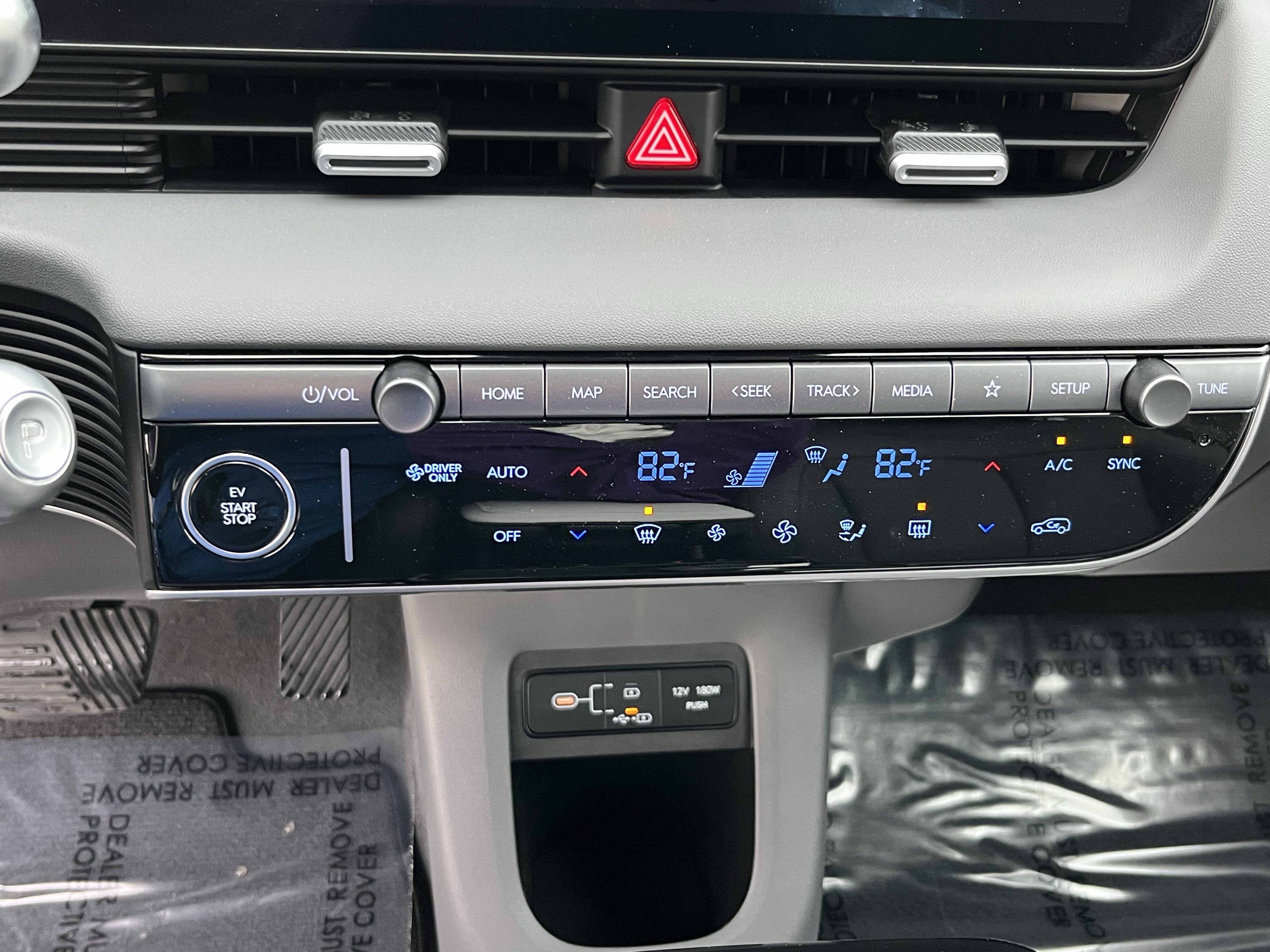 Used 2025 Hyundai Ioniq 5 SEL image 24