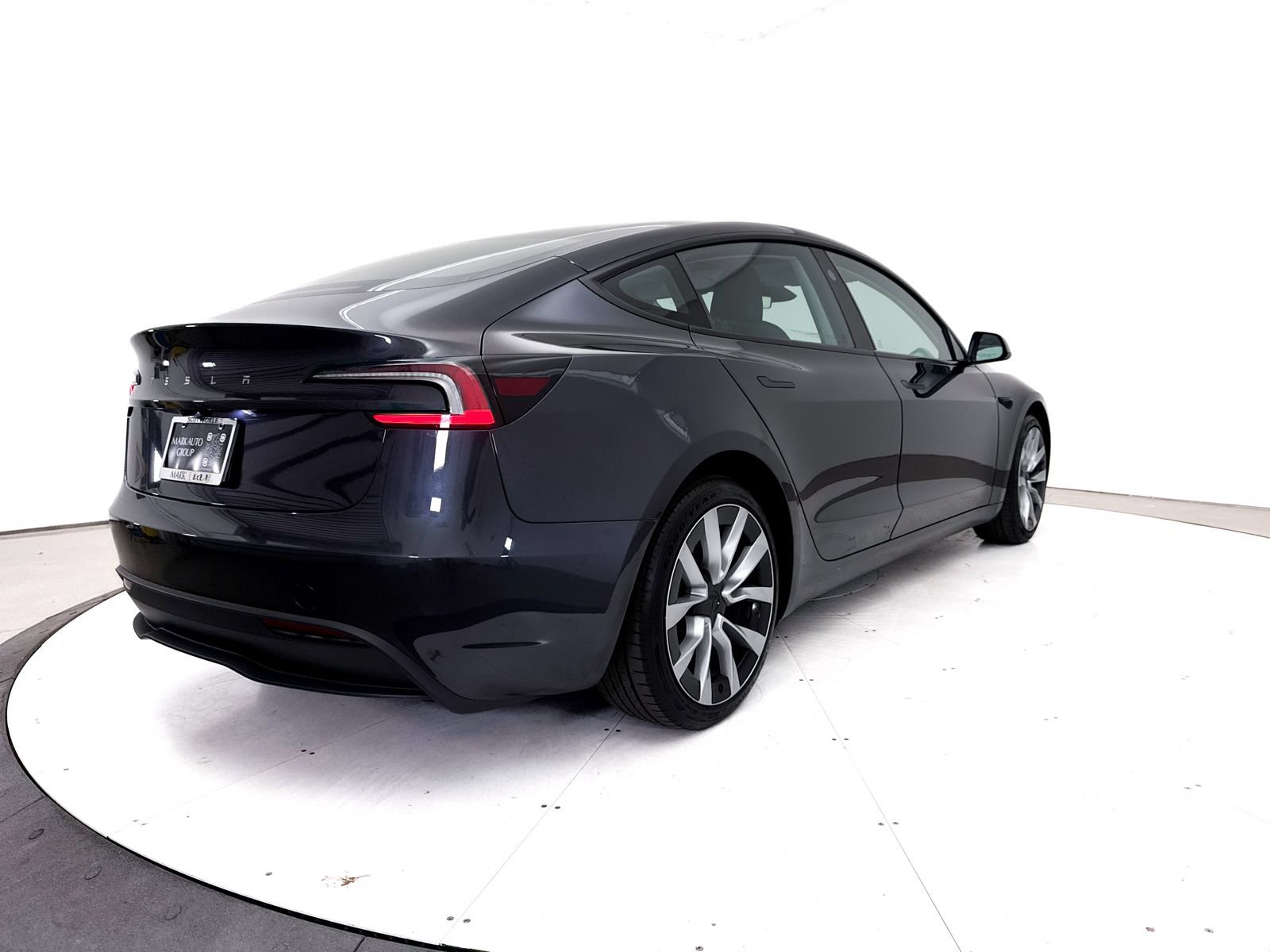 Used 2024 Tesla Model 3 Long Range RWD image 18