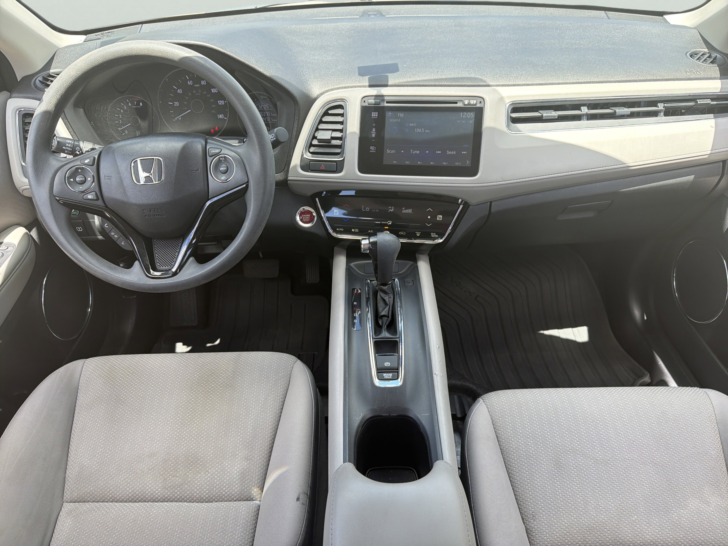 Used 2017 Honda HR-V EX image 7
