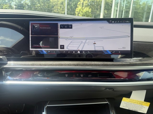 New 2026 BMW 750e xDrive w/ Premium Package image 15
