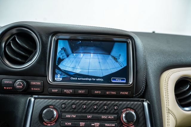Used 2015 Nissan GT-R Premium AWD/4WD image 30