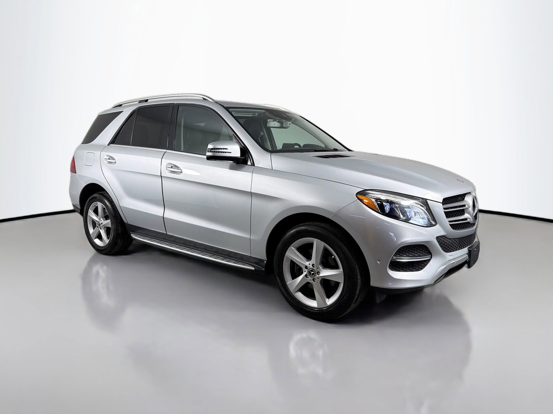 Used 2018 Mercedes-Benz GLE 350 4MATIC image 4
