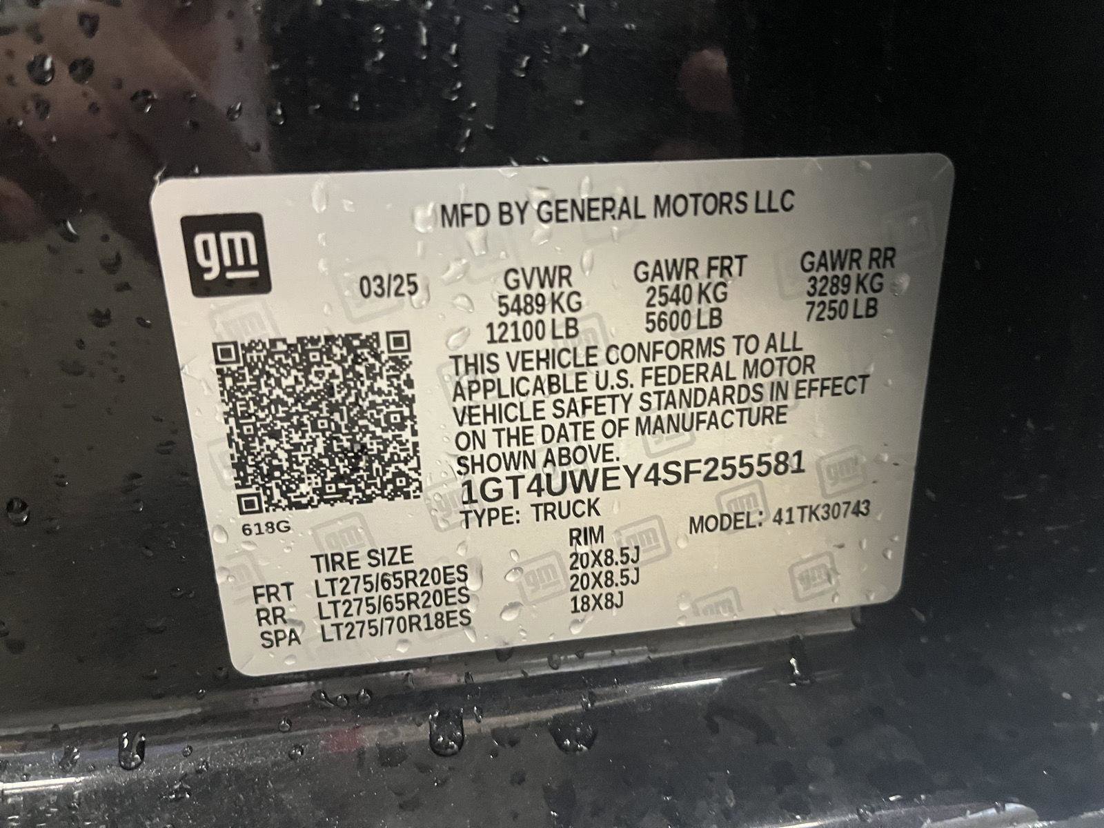 Used 2025 GMC Sierra 3500 Denali w/ Denali Reserve Package image 24