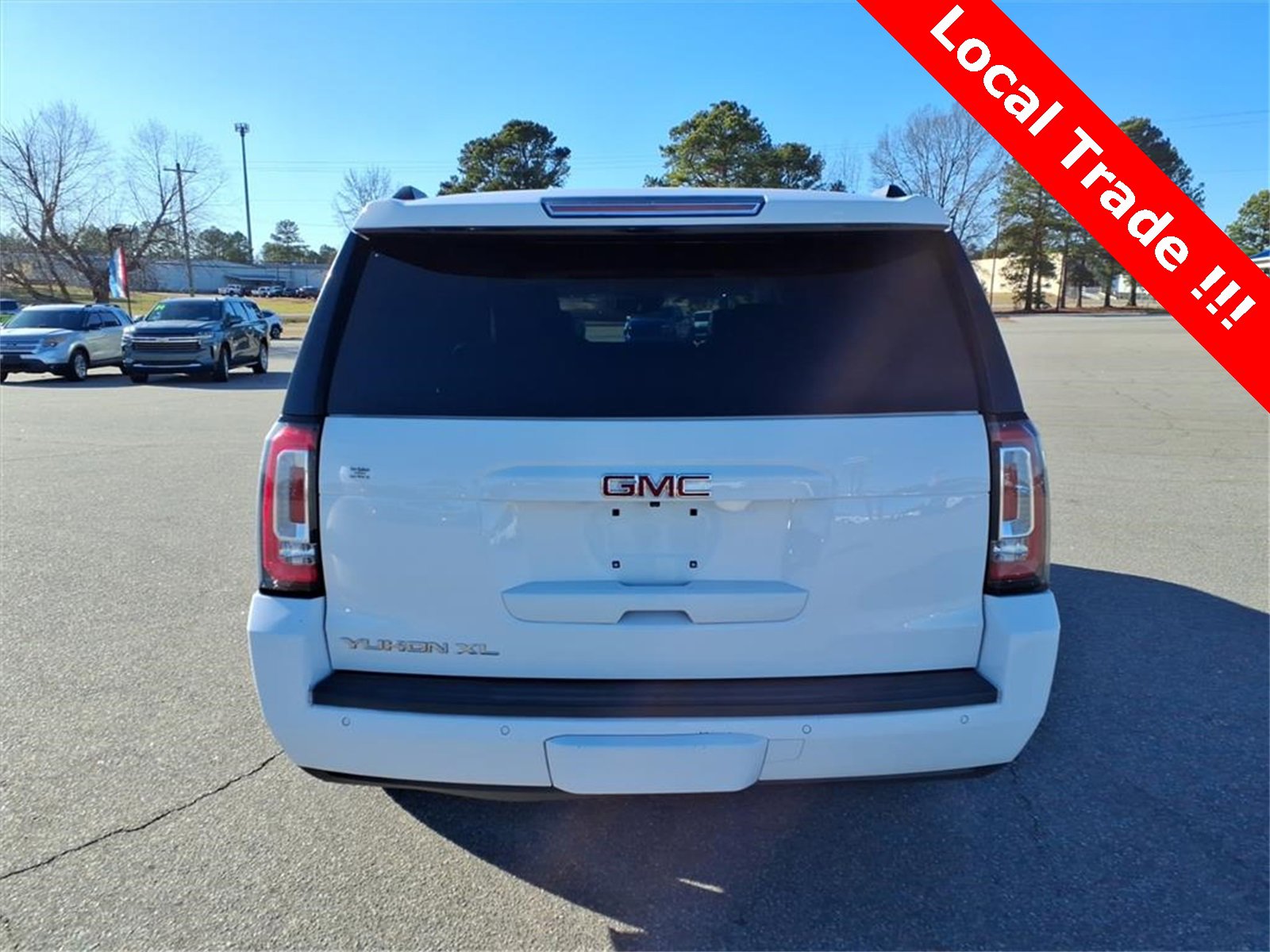 Used 2019 GMC Yukon XL SLT image 4