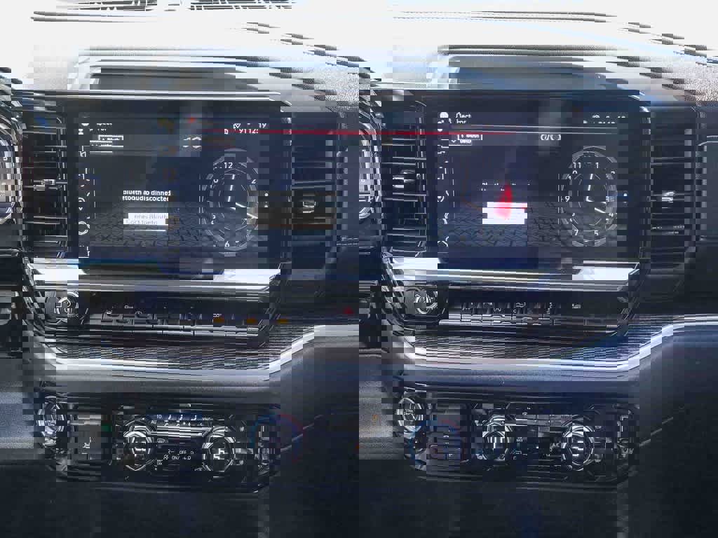 Used 2022 GMC Sierra 1500 Elevation w/ Elevation Premium Package image 12