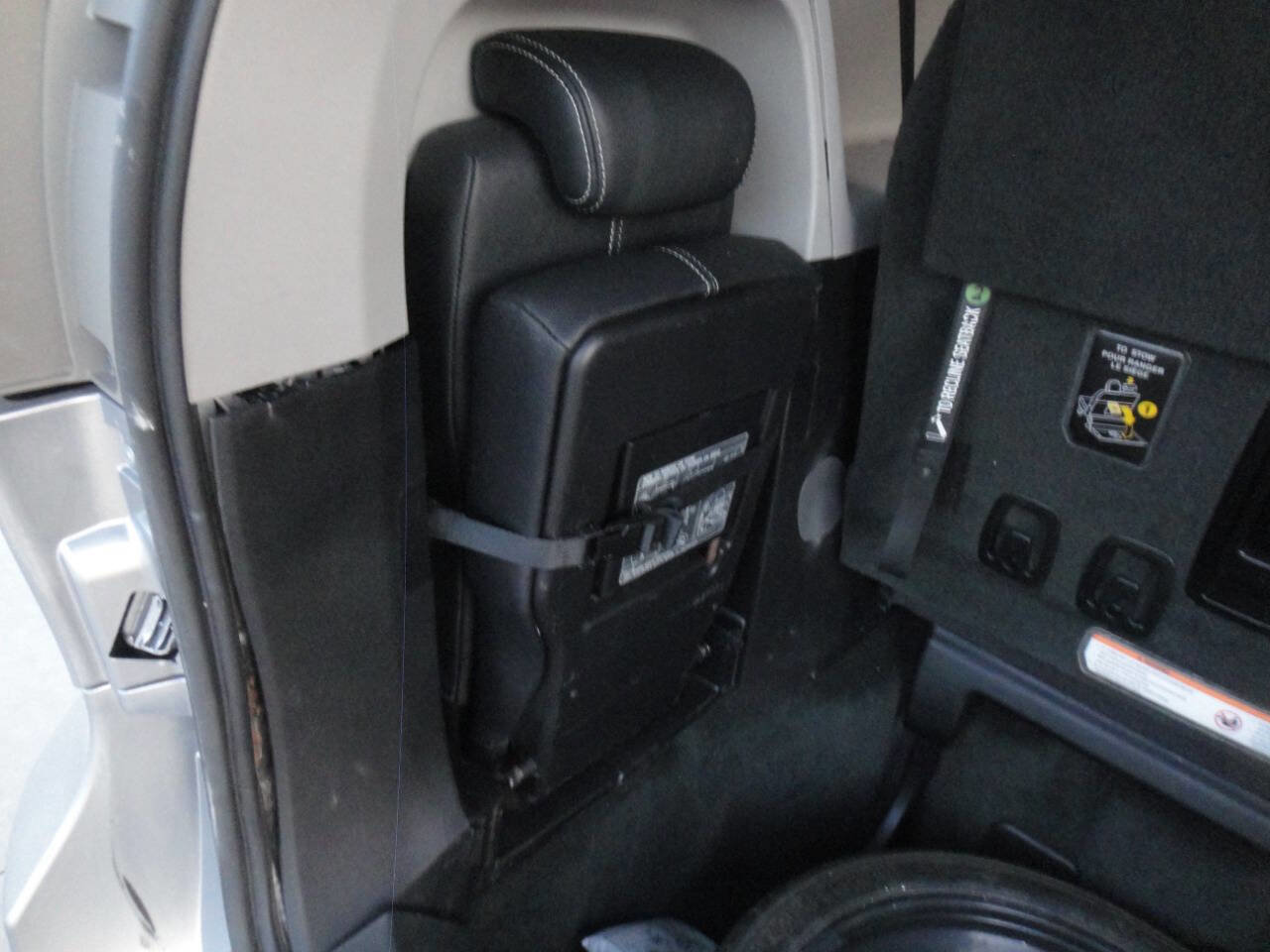 Used 2016 Toyota Sienna SE Premium image 31