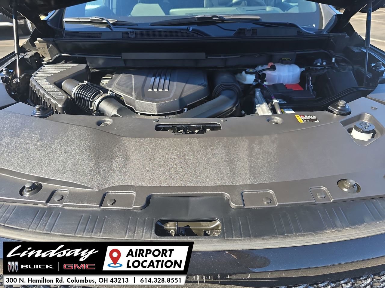 Used 2025 Buick Enclave Sport Touring w/ Power Package image 32