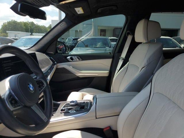Used 2025 BMW X7 xDrive40i w/ M Sport Package AWD/4WD image 24