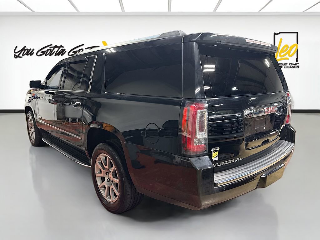 Used 2019 GMC Yukon XL Denali image 7