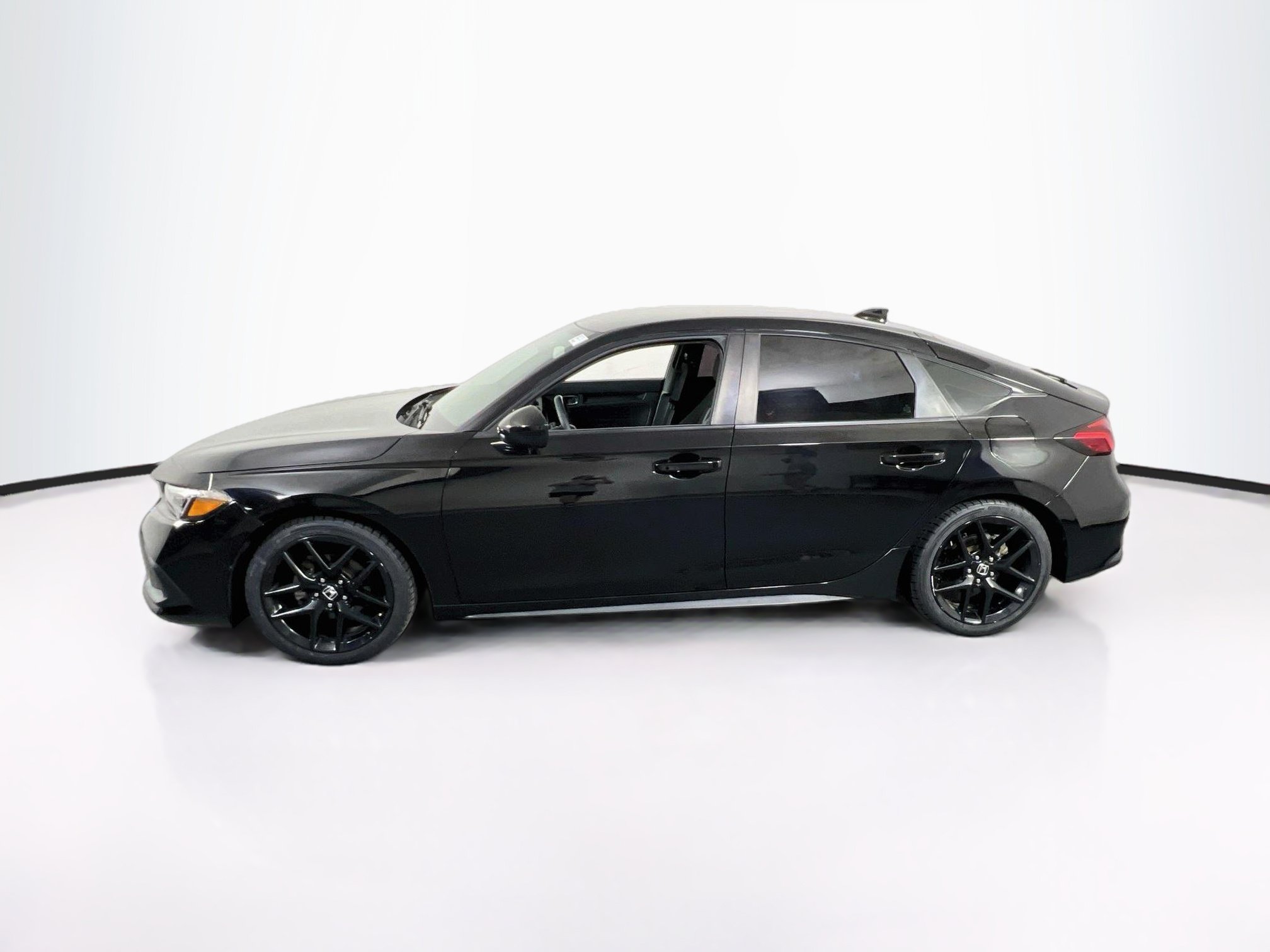Used 2023 Honda Civic Sport image 8