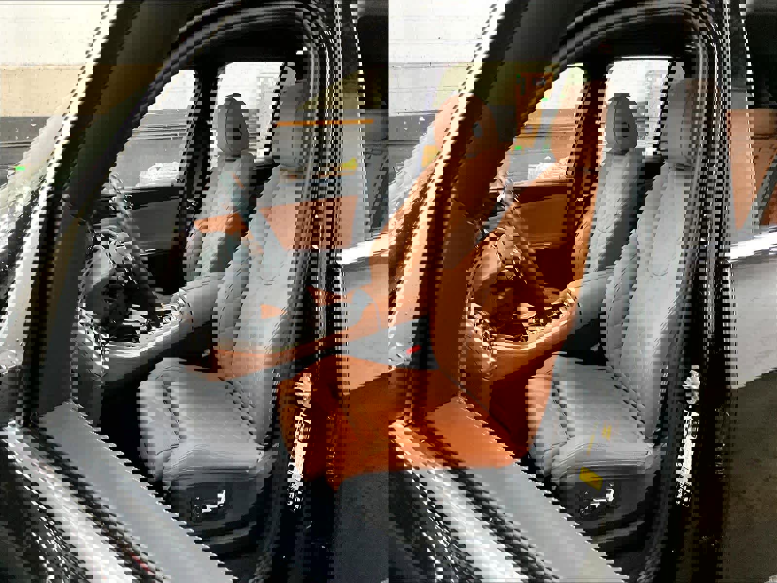 Certified 2024 BMW X5 xDrive40i w/ Premium Package image 27