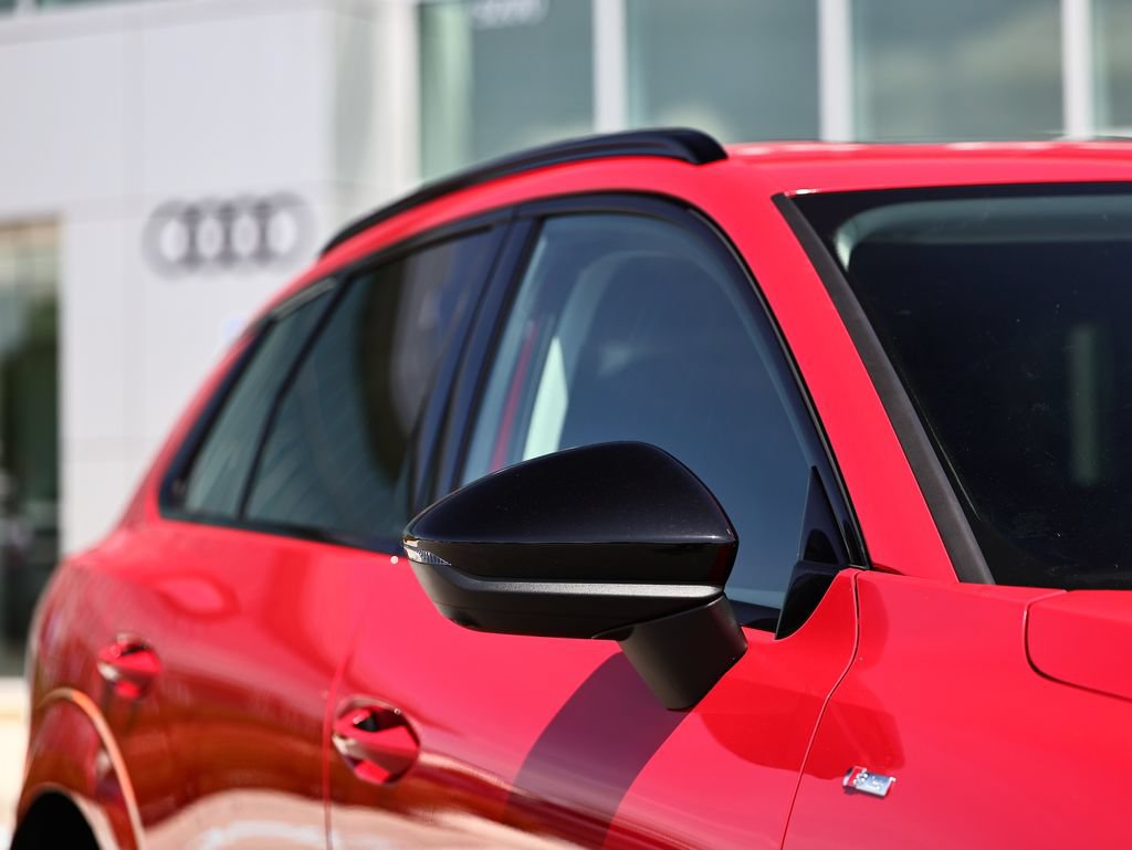 New 2026 Audi Q3 quattro 2.0T AWD/4WD image 3