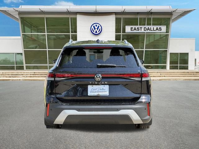New 2026 Volkswagen Tiguan S FWD image 4