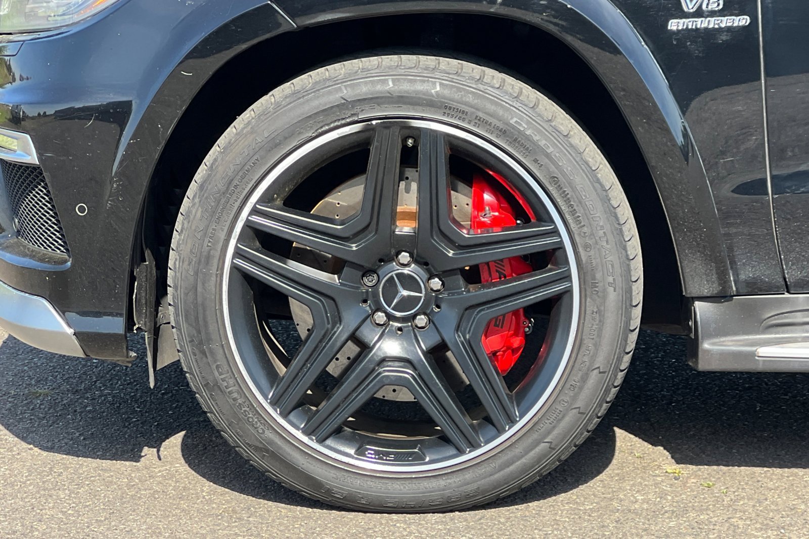 Used 2016 Mercedes-Benz GL 63 AMG 4MATIC image 26