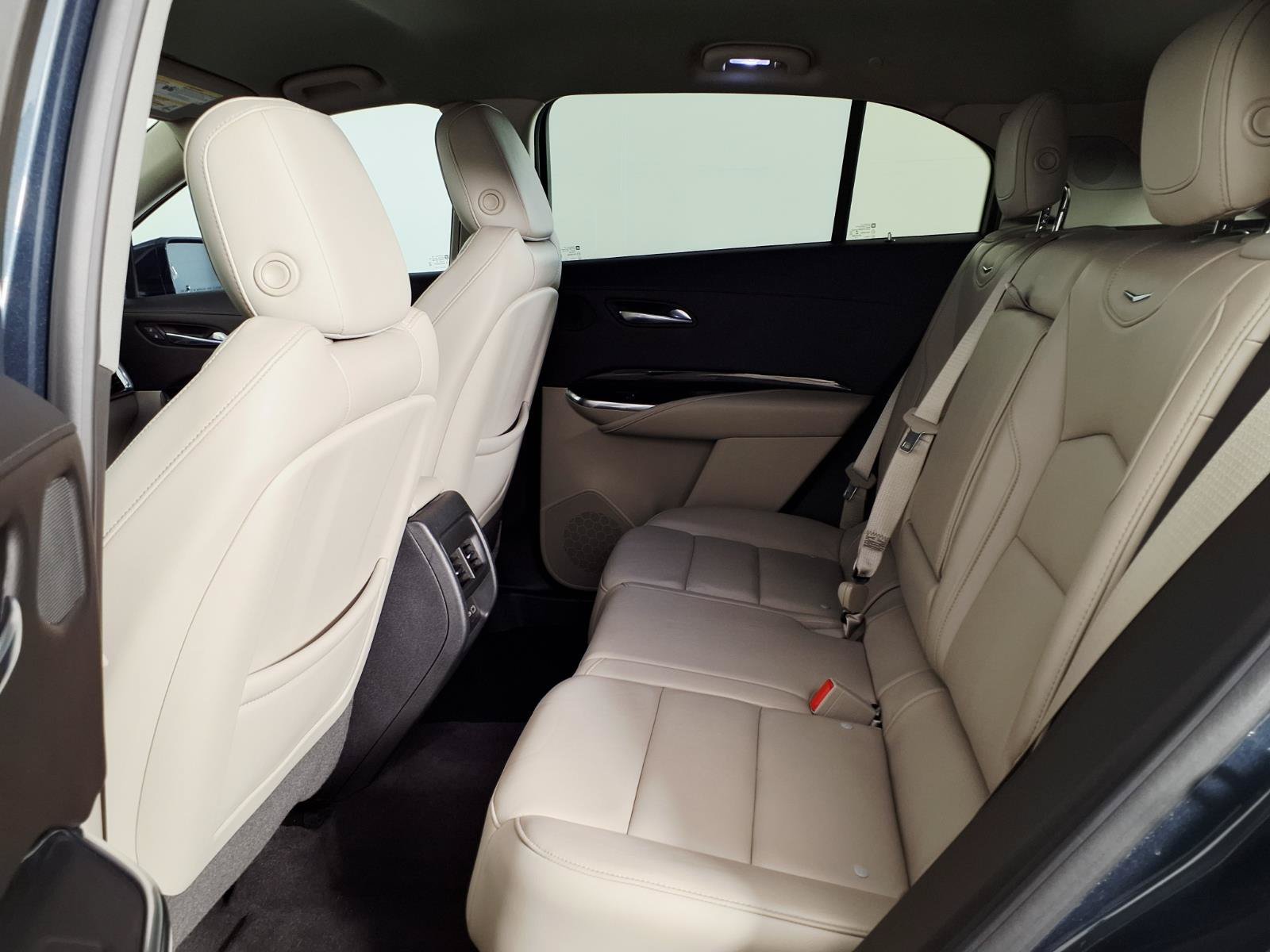 Used 2019 Cadillac XT4 Premium Luxury w/ Cold Weather Package FWD image 13
