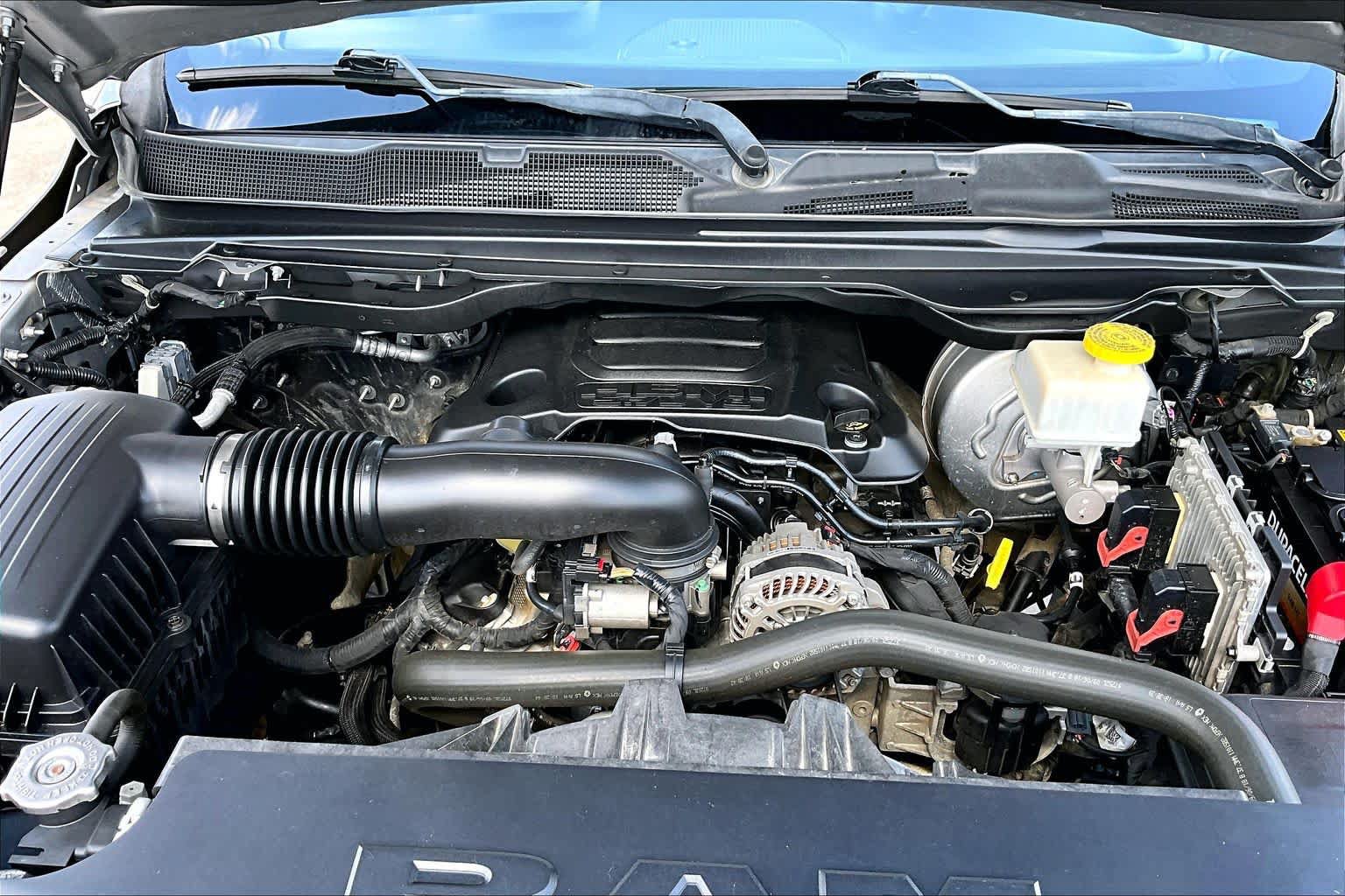 Used 2019 RAM 1500 Big Horn RWD image 32