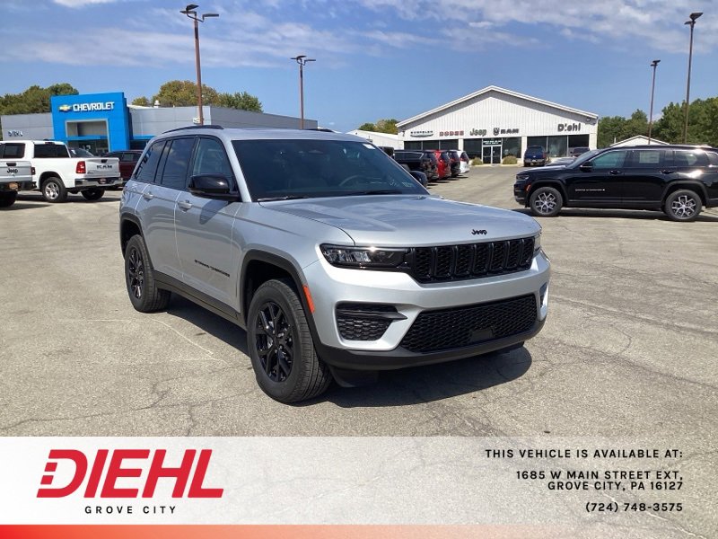 New 2025 Jeep Grand Cherokee Altitude