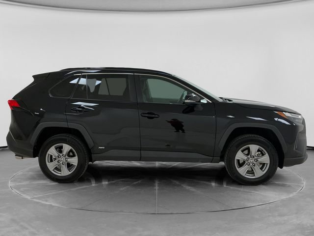 Used 2023 Toyota RAV4 XLE w/ Convenience Package AWD/4WD image 2