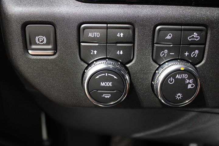 New 2026 GMC Sierra 1500 SLE w/ X31 Off-Road Package image 39