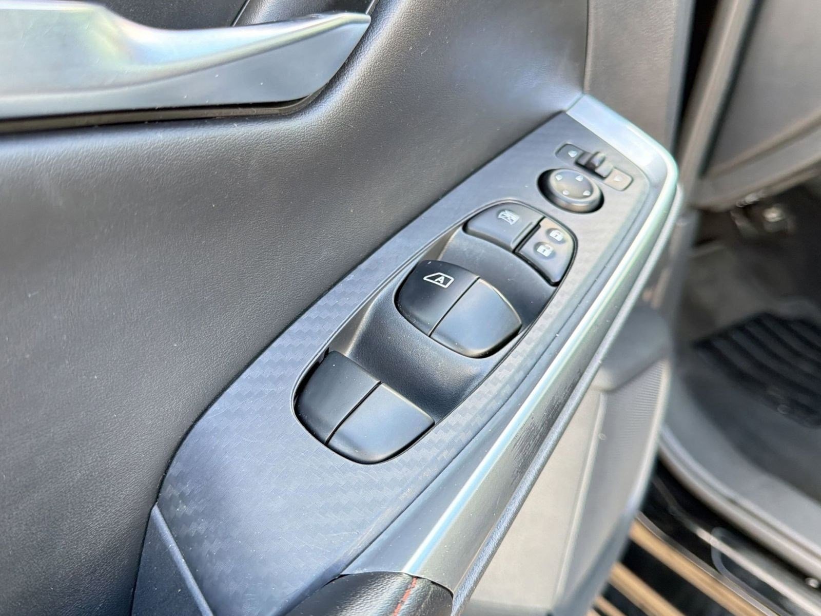 Used 2021 Nissan Sentra SR image 27